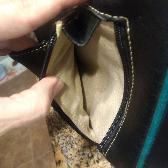 Montana West Womens Blue Conceal Carry Handbag Purse Rhinestone Buckle Studs EUC - Picture 16 of 16